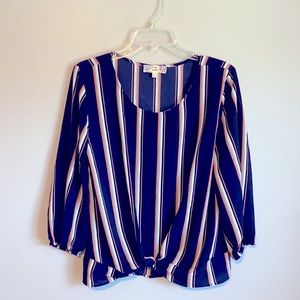 Pink Republic L 3/4 sleeve faux tie front blouse